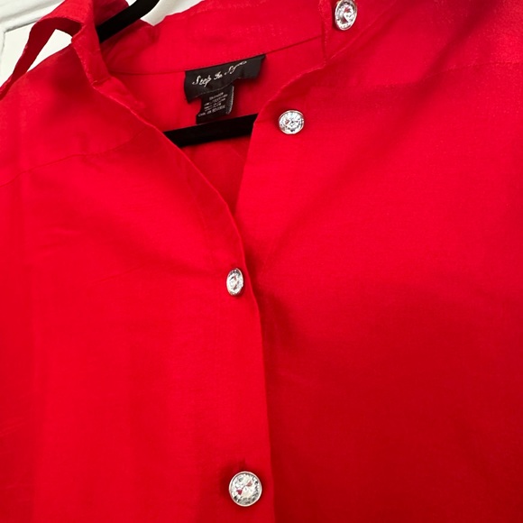 Top - Picture 2 of 4